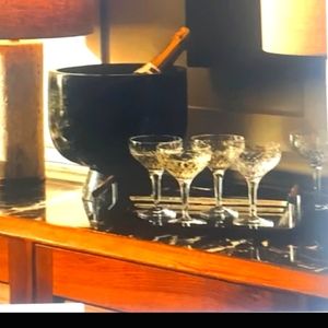 Champagne bowl green marble